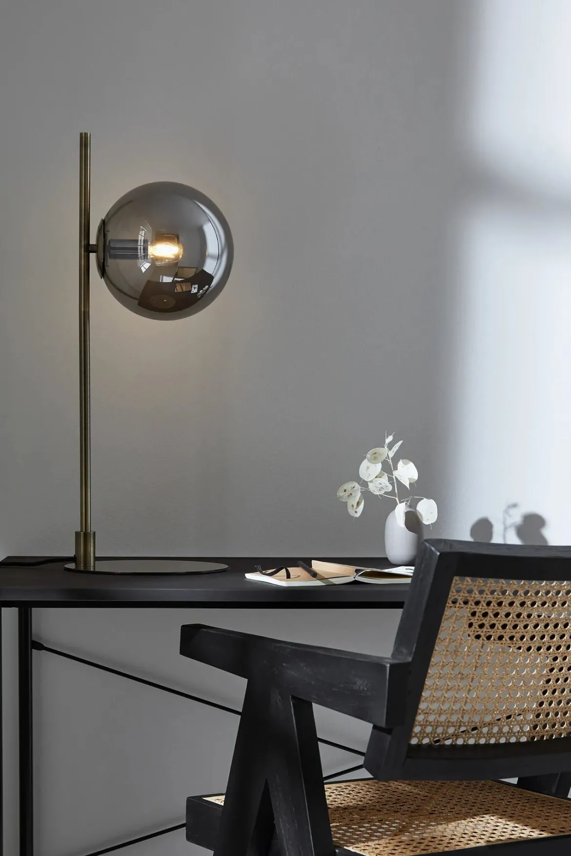 Dione Skrivbordslampa Antik/Rök