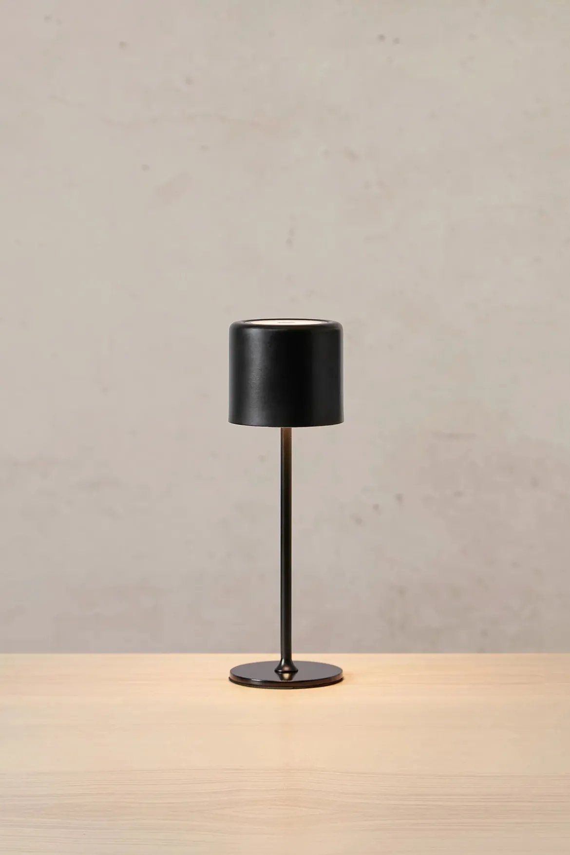 Filo Uppladdningsbar Bordslampa Svart