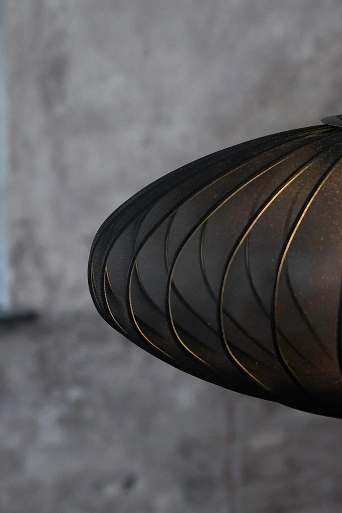 Florence Taklampa Svart 60 cm