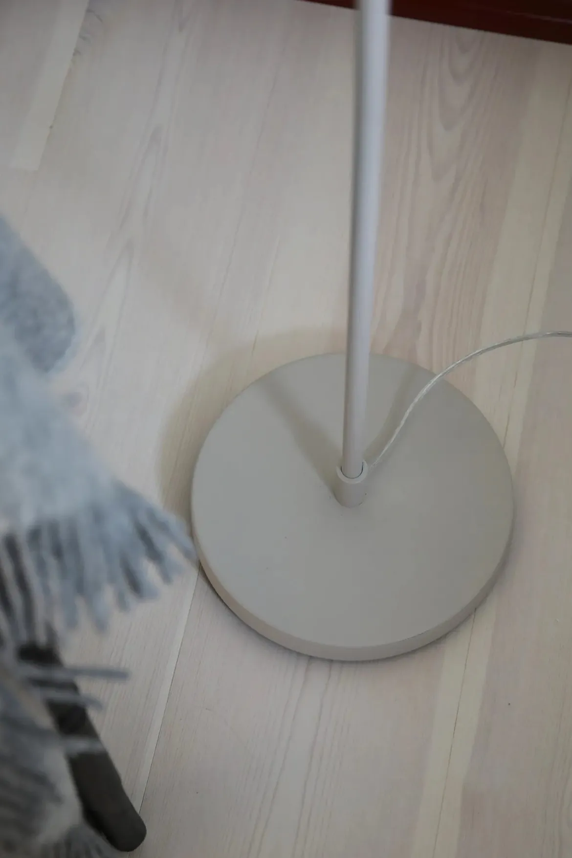 Patro Golvlampa Beige 3-stegsdimbar