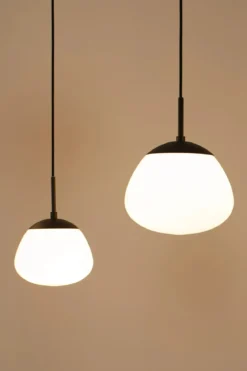 Rise Fönsterlampa Svart