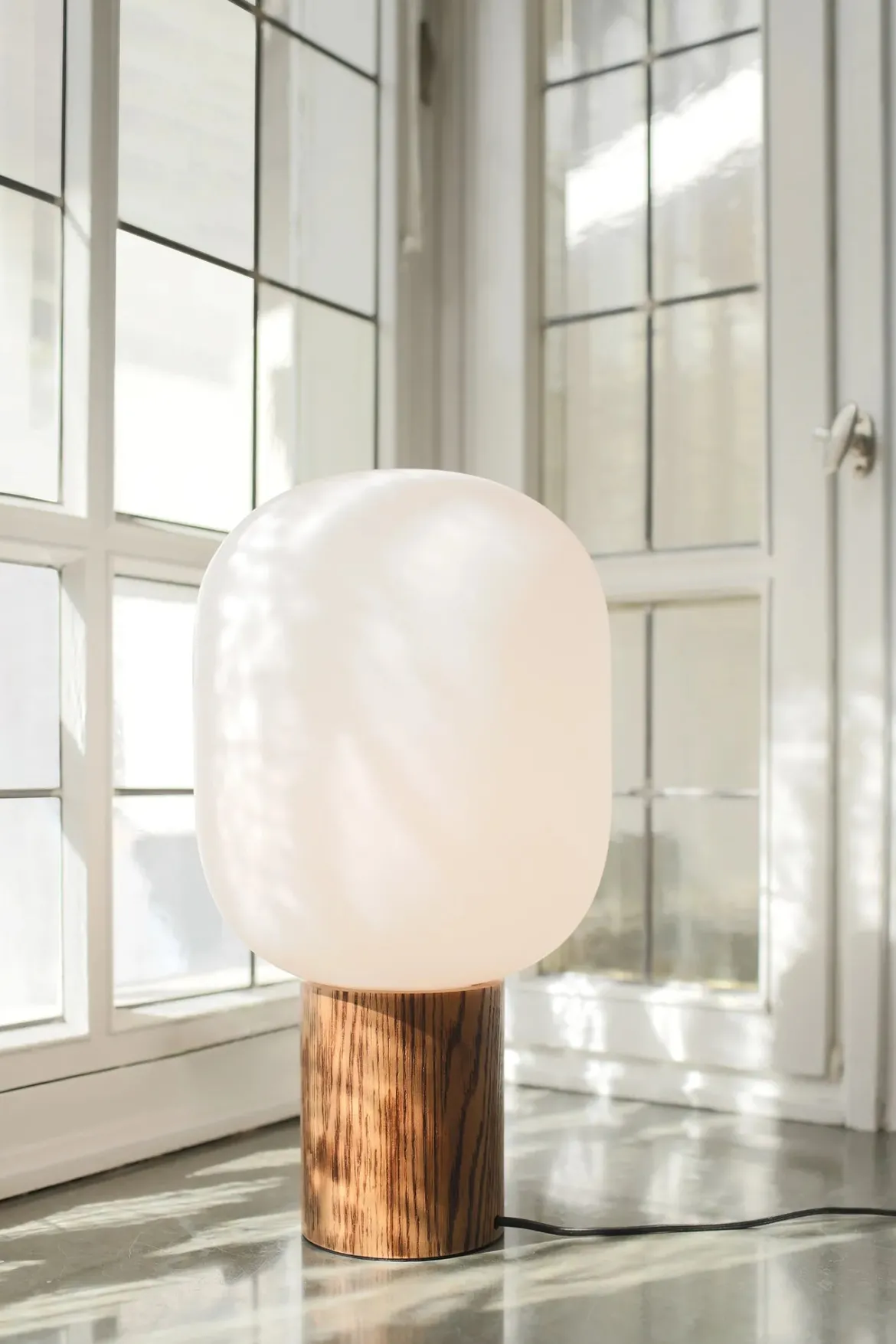 Skene Bordslampa Trä